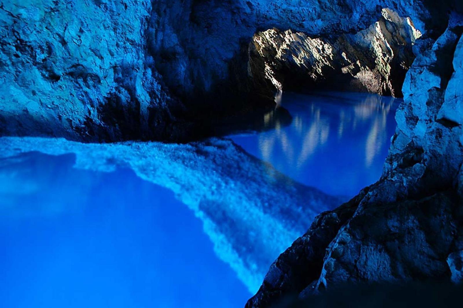 Botel Blue & Cave Vis Island And Pakleni Islands Private Day Trip From Hvar *